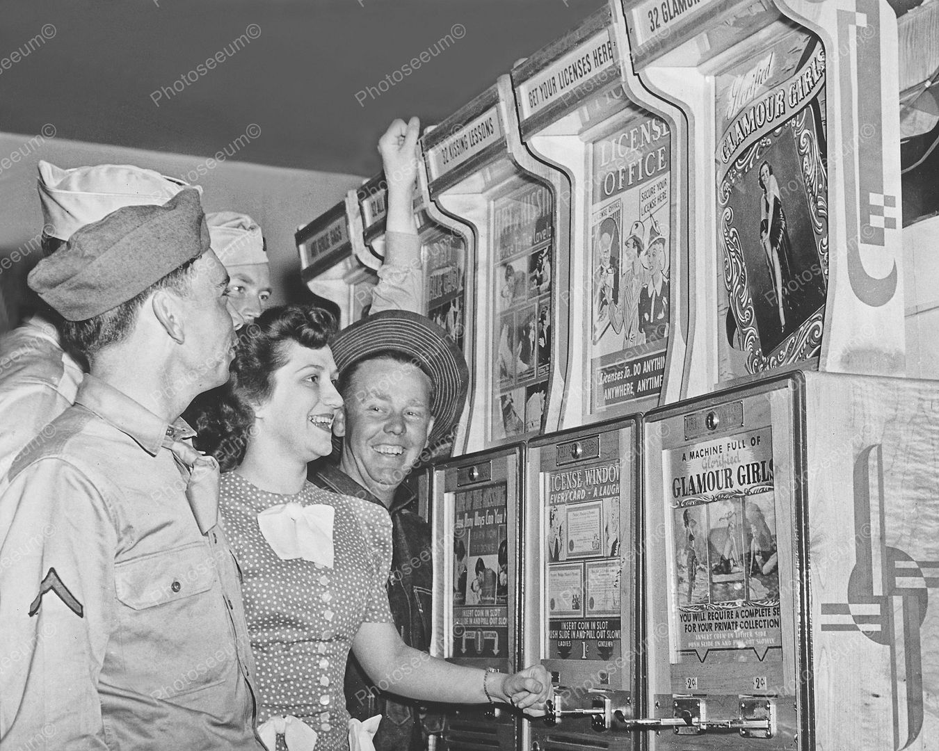 Soldiers Play Arcade Games Vintage 8x10 Reprint Of Old Photo Photoseeum
